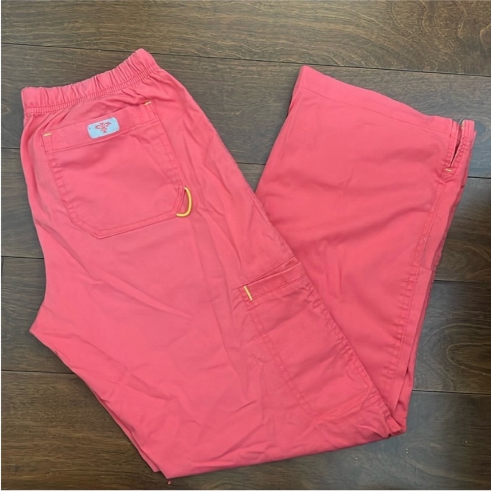 Scrub pants